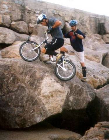 Cesar Canas entrenando en el Rompeolas 3