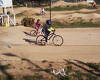 foto de mi sobrino con el roca, en la pista de v lopez..