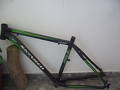 foto de Vendo  cuadro Skinred Arike 2011 con Caja