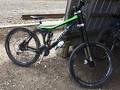 foto de Bicicleta katana Mtb descenso aro 26