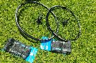 foto de Vendo SHIMANO XT JAPONES UST TUBELESS+ HUTCHINSON NUEVO TUBELESS 26